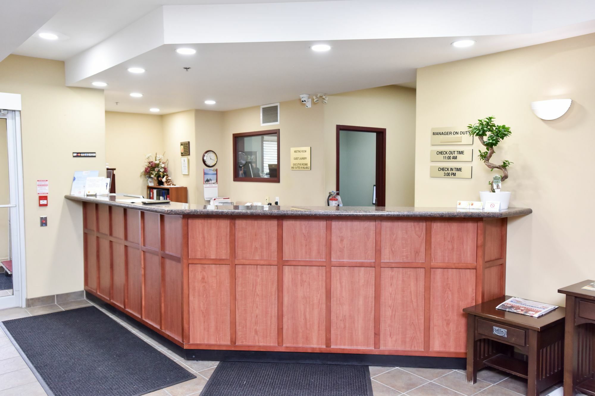 阿贾克斯-多伦多速8酒店 埃杰克斯 外观 照片
