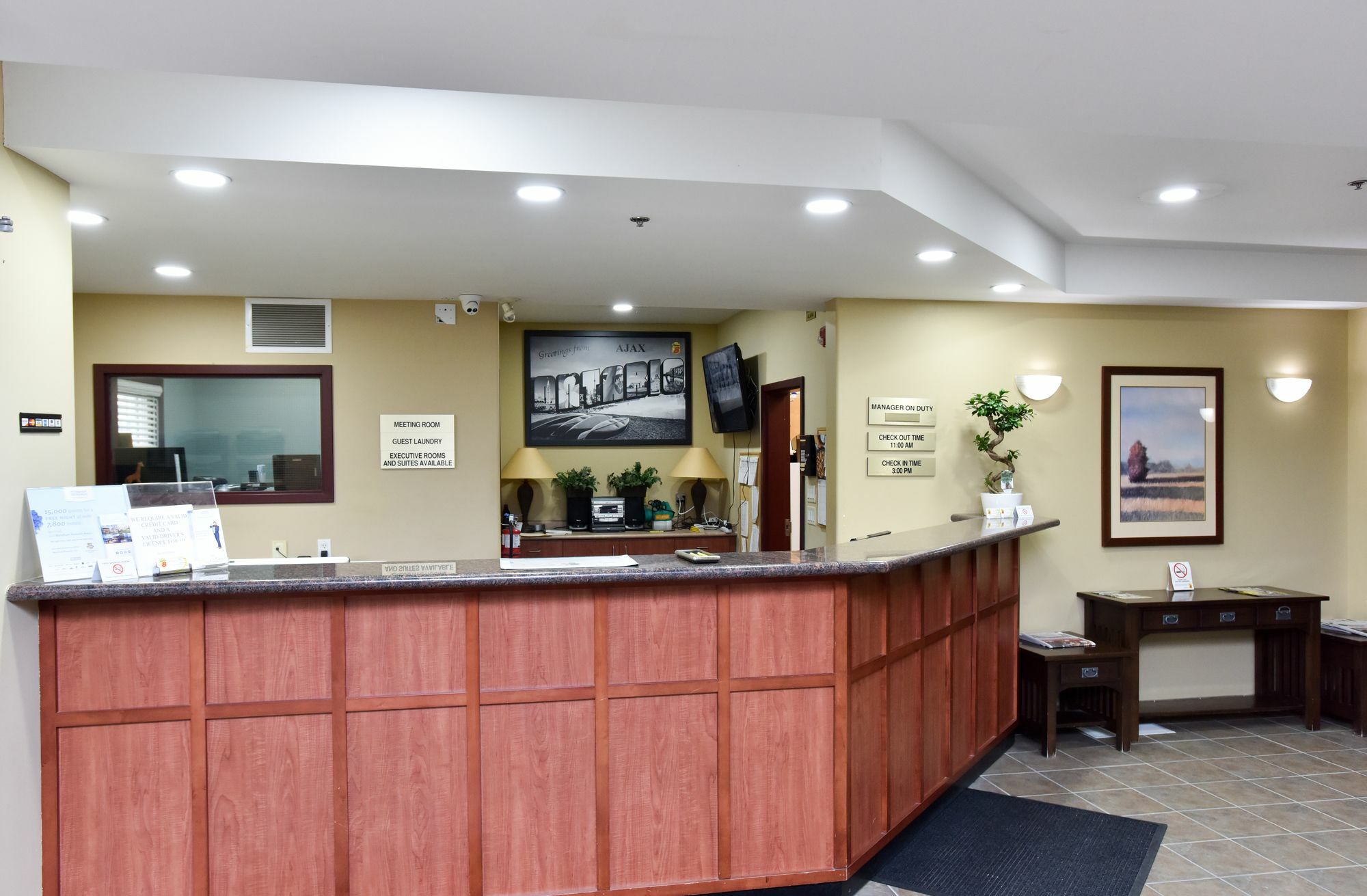 阿贾克斯-多伦多速8酒店 埃杰克斯 外观 照片